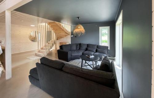 Ljungsarp House | Cozy Home In Ljungsarp With Sauna