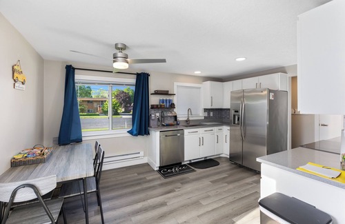 Logan House | Cozy home in Logan, close to USU
