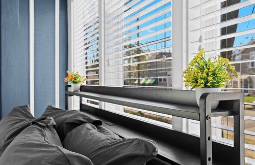 Schnitzelburg House | Cozy Home in Lou’s Art District | Perfect for WFH!