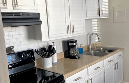 Eagleton Village House | Cozy home in Maryville