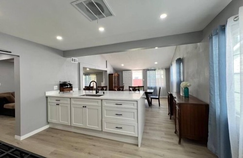 Valley Glen House | CoZy HoMe iN NoRtH HoLlYwOoD