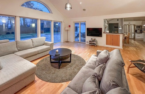 Nybrostrand House | Cozy home in Nybrostrand with sauna