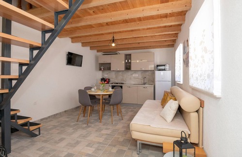 Podbablje House | Cozy home in Poljica with kitchen