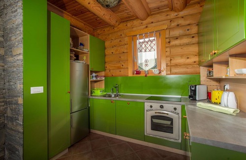 Prokike House | Cozy home in Prokike with sauna