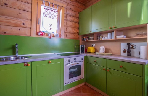 Prokike House | Cozy home in Prokike with sauna