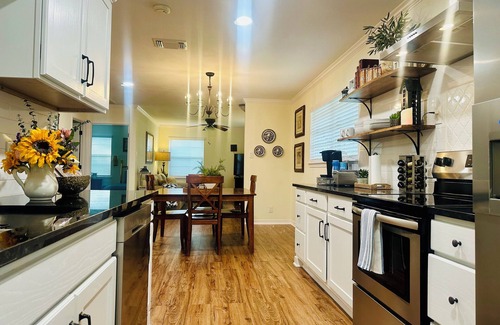 Schertz House | Cozy home in Schertz