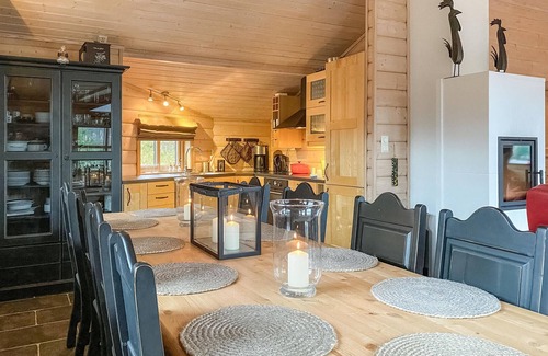 Sykkylven House | Cozy home in Straumgjerde with sauna