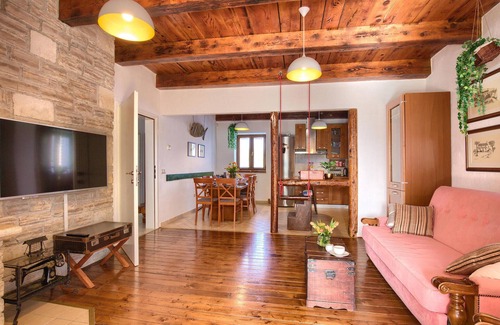 Cabrunici House | Cozy home in Svetvincenat