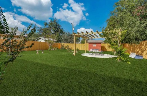 North San Antonio - SAT House | Cozy Home in the heart of San Antonio.