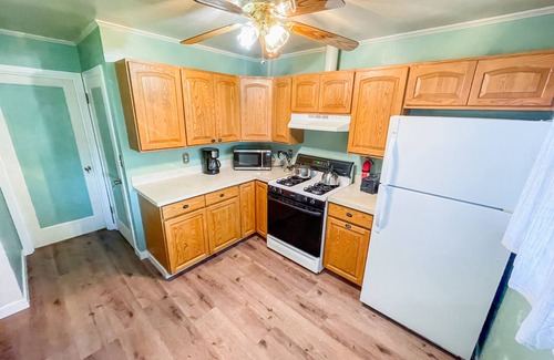 Terrace Heights House | Cozy Home In the Terrace Heights Country Club area. Pet Friendly
