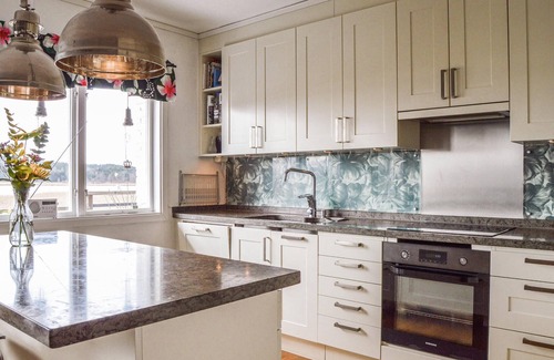 Trosa House | Cozy home in Trosa with house sea view
