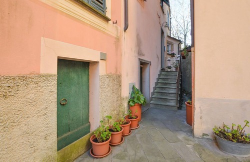 Varese Ligure House | Cozy home in Varese Ligure with WiFi
