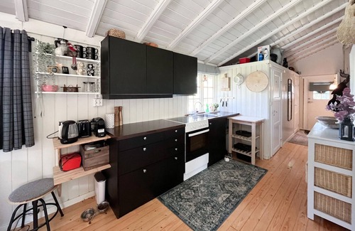 Vinje House | Cozy home in Vinje with WiFi