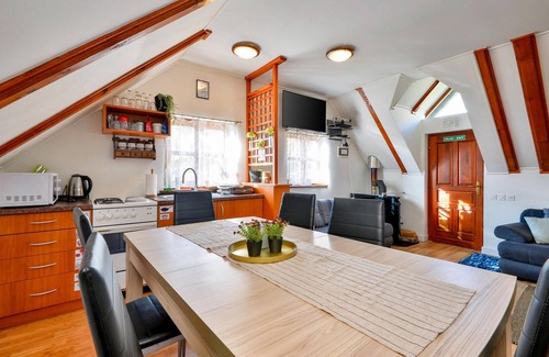 Pregrada House | Cozy home in Vrhi Vinagorski
