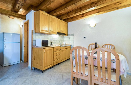 Modrusani House | Cozy home in Zminj with kitchen