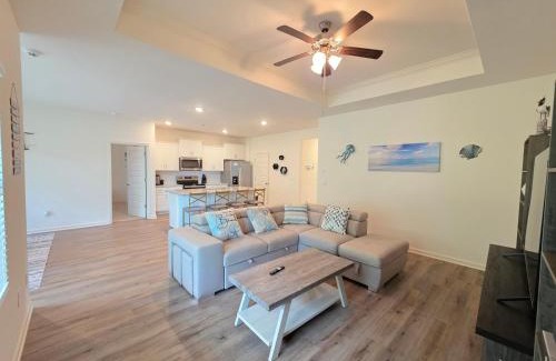 Bessemer House | Cozy home near BMH and Hoover