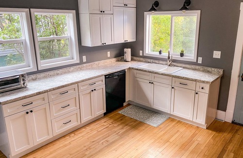 Marquette House | Cozy home near campus