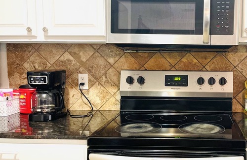 Euless House | Cozy home near DFW/AT&T stadium
