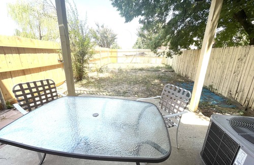Euless House | Cozy home near DFW/AT&T stadium
