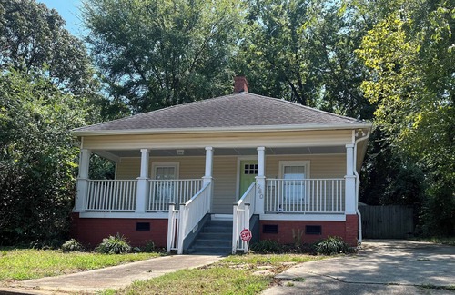 Downtown House | Cozy Home Near Downtown