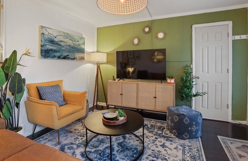 Clifton House | Cozy Home Near NYC, AD Mall, MetLife + Free Parking - 3bd - 2bth