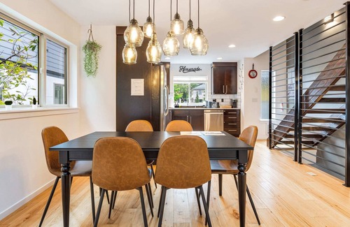 Judkins Park House | Cozy Home nestled in Seattle's Central District!