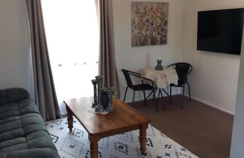 Marong House | Cozy Home Style Accommodation