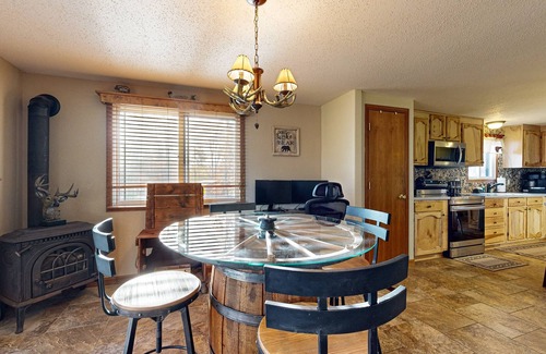 Nekoosa House | Cozy Home w/Mini bar, Pool Table, Gas grill, Fire pit, WIFI, & Lake Views