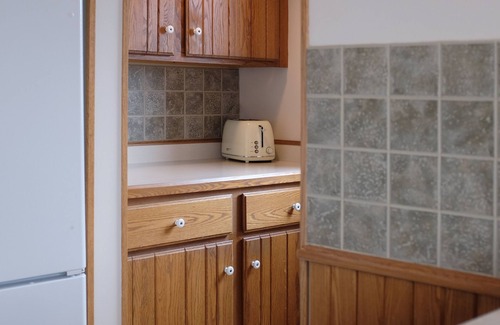 Two Harbors Cottage | Cozy home walkable to downtown Two Harbors
