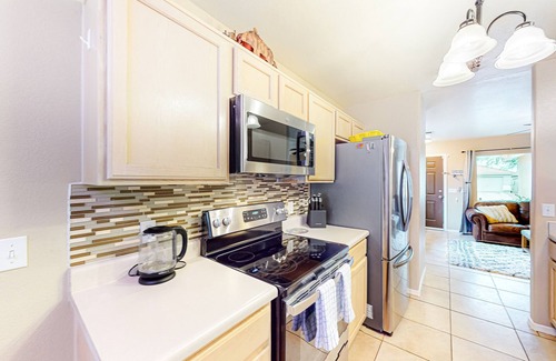 Rancho Vistoso House | Cozy home with beautiful enclosed backyard, firepit, patio, grill, mtn views