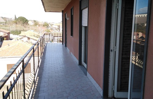 Linera Condo | Cozy home with Etna view and beach nearby