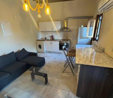 Marathounta Apartment | Cozy home with Fireplace