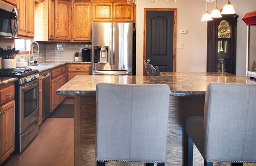 Poway Apartment | Cozy Home with Pool/Hot Tub-25 minutes to the Beach