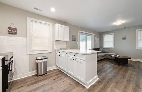 Downe House | Cozy Home with Stunning Views on the Delaware Bay