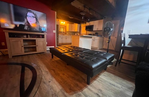 North Pole House | Cozy Homestay in North Pole, Alaska - Charming 3-bedroom house