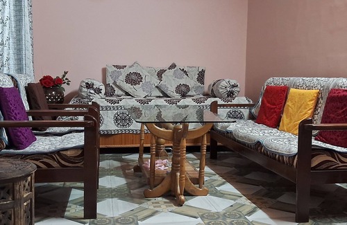 Mohal House | Cozy Homestay with kitchen in the valley of Himalayas and beside river Beas.