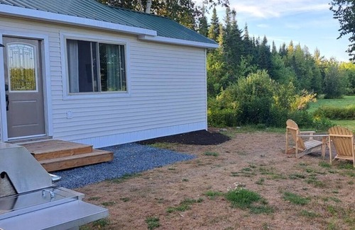 Atlantic Provinces Apartment | Cozy Homestead Guesthouse. Located 10 minutes to Oromocto 25 min to Fredericton