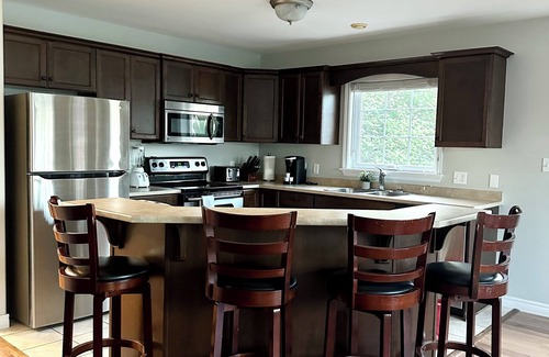 Charlottetown House | Cozy & hospitality house