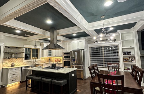 Knoxville House | Cozy house 8 minutes from downtown knoxville 25 minutes from Sevierville