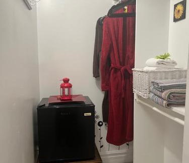 Niagara Falls Bed & Breakfast | Cozy House B&B
