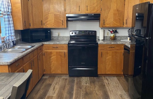 West Mineral House | Cozy house close to public land areas for recreation!