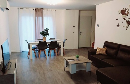 La Grande-Paroisse House | Cozy house for 6 people 27 min from Château Fontainebleau