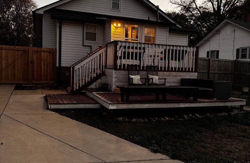 Kannapolis House | Cozy house, Fenced in backyard w/firepit & swing. Minutes from Downtown