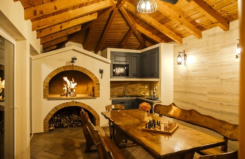 Imotski Villa | COZY HOUSE HEATED POOL, NEAR BEACH IN SPLIT COUNTY