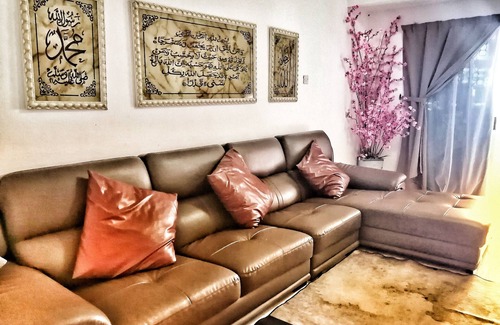 Lahad Datu House | Cozy house in enchanting Lahad Datu with AC, WiFi