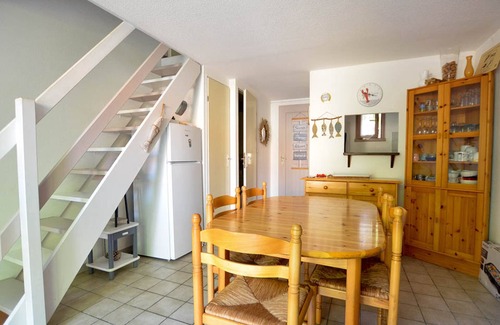 Les Mathes House | Cozy House in La Palmyre: Pool, Terrace, Near Beach & Shops, Sleeps 4/5