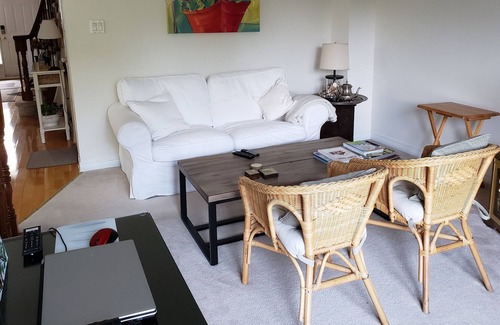 Aylmer House | Cozy house in residential neighbourhood 15 minutes from Ottawa downtown