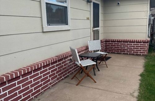 Tulsa House | Cozy house in Tulsa - 10 min to major HWY& Malls. 7- 9 miles to major hospitals