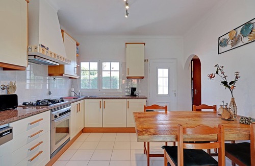 Aljezur House | Cozy house located within the Vicentine coast natural park