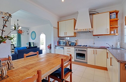 Aljezur House | Cozy house located within the Vicentine coast natural park